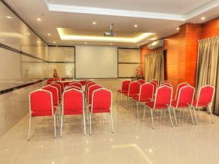 Hotel Sanman Gardenia Бангалор Экстерьер фото